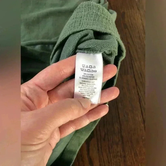 Cynthia Rowley Women’s S Sage Green Sleeveless Wrap V-Neck Dress - VGUC! - Picture 9 of 11